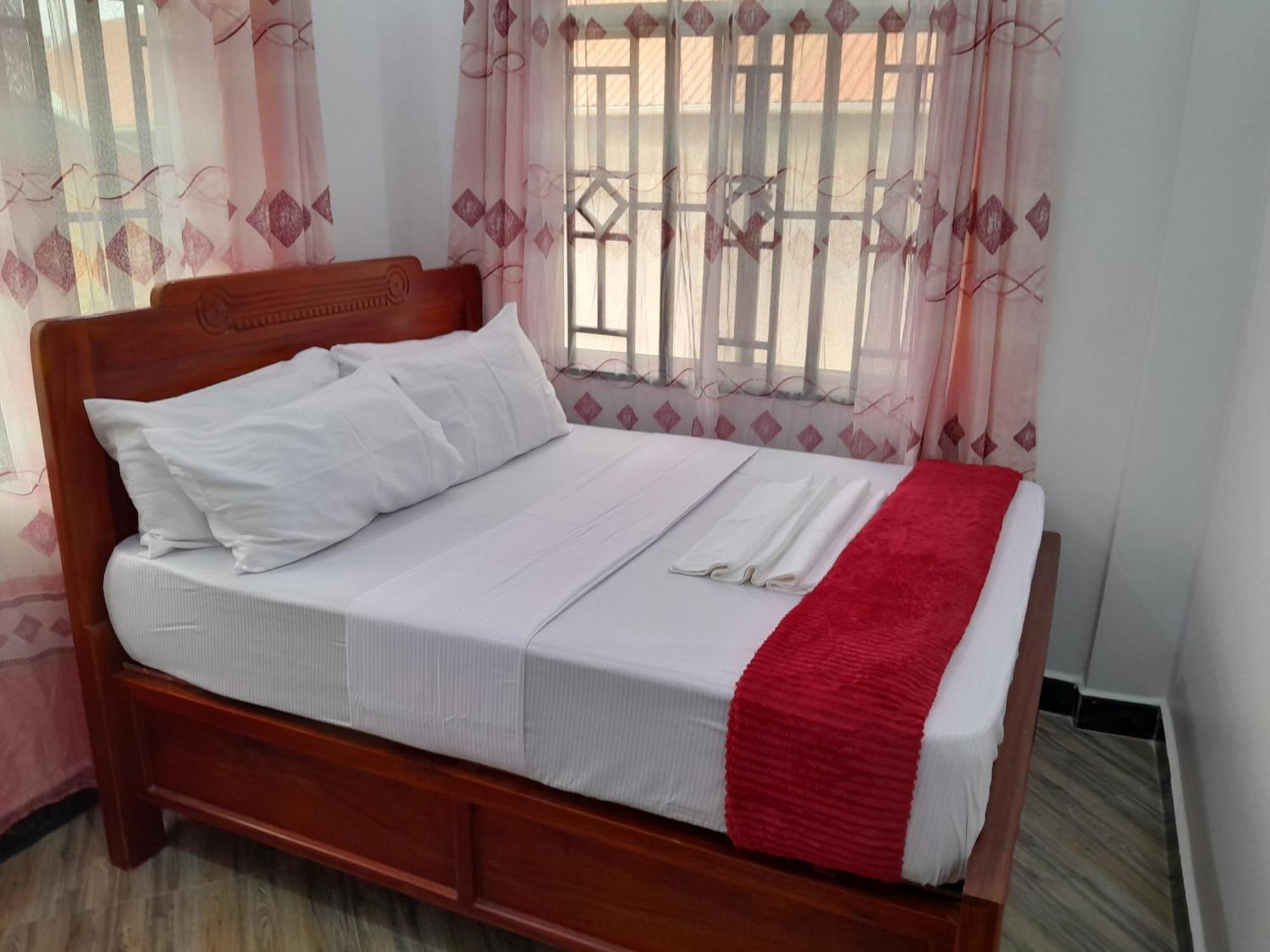 Valley Breeze Hotel Dar es Salaam Exterior foto